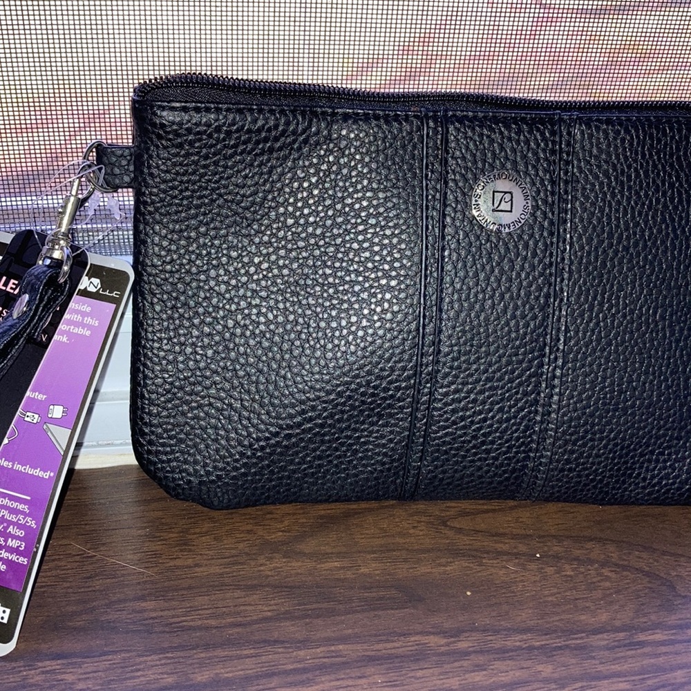 Rechargeable handbag